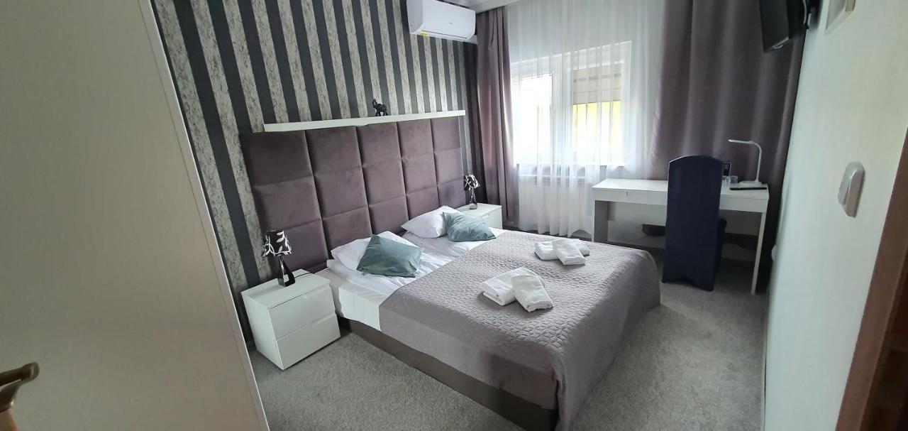 Hotel Bursztynowy Jozefow na Wisla Εξωτερικό φωτογραφία