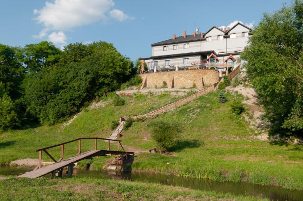 Hotel Bursztynowy Jozefow na Wisla Εξωτερικό φωτογραφία