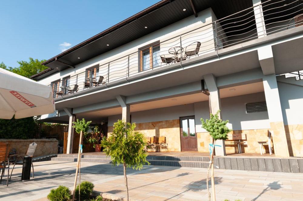 Hotel Bursztynowy Jozefow na Wisla Εξωτερικό φωτογραφία