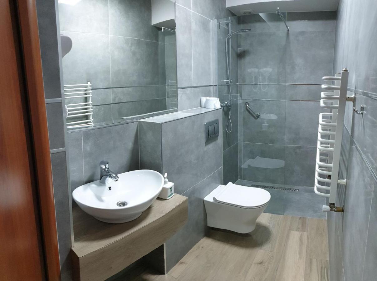 Hotel Bursztynowy Jozefow na Wisla Εξωτερικό φωτογραφία