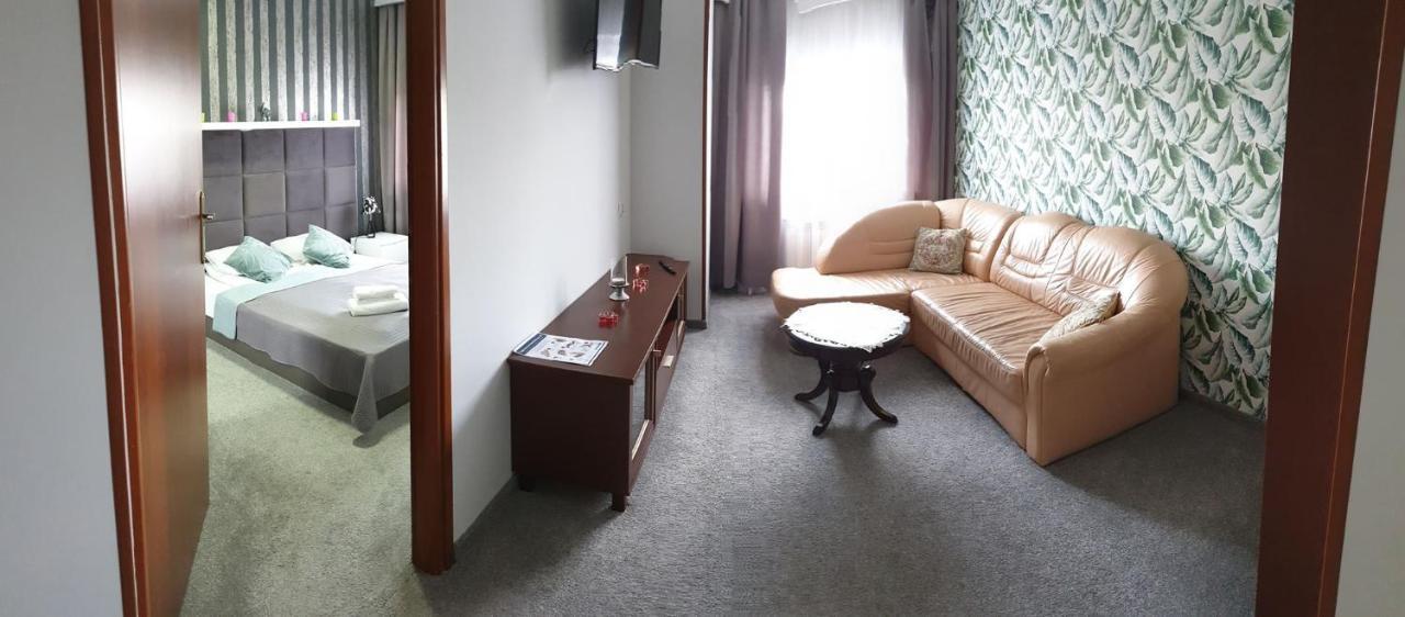 Hotel Bursztynowy Jozefow na Wisla Εξωτερικό φωτογραφία